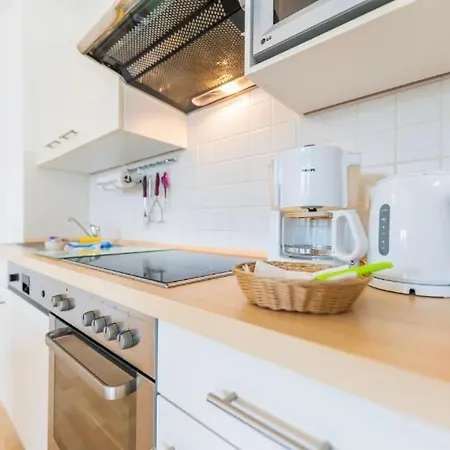 Judith App. 1 Bernstein Apartamento Binz